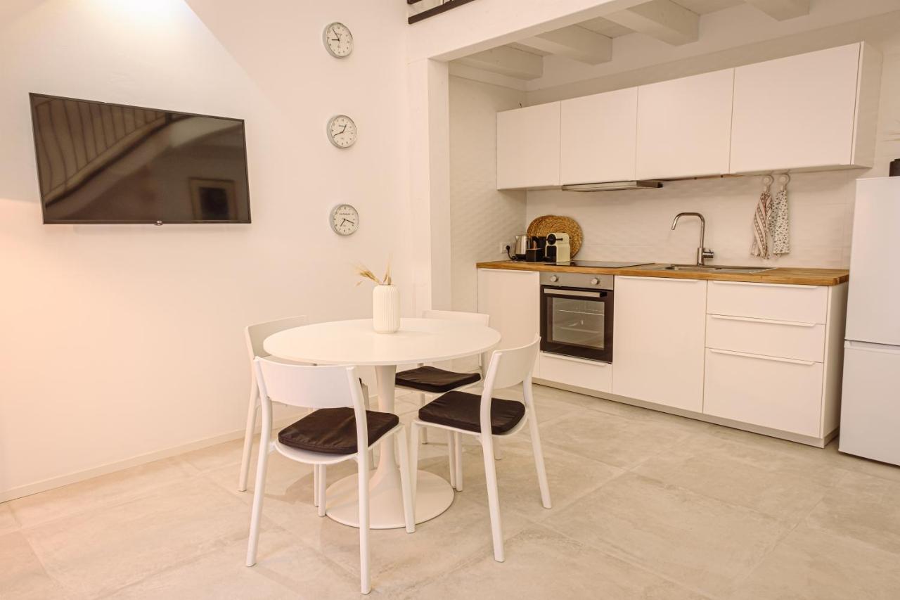 Garruba 92 Apartments Bari Esterno foto