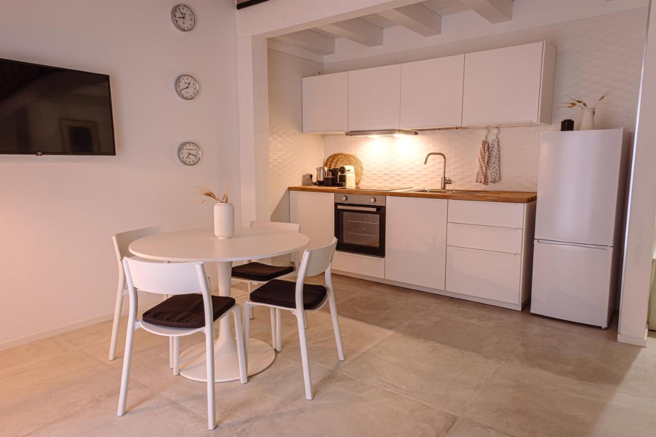 Garruba 92 Apartments Bari Esterno foto
