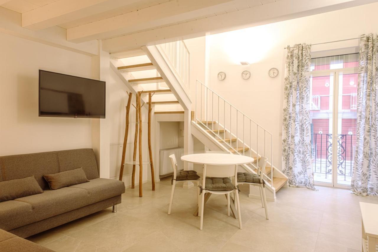 Garruba 92 Apartments Bari Esterno foto